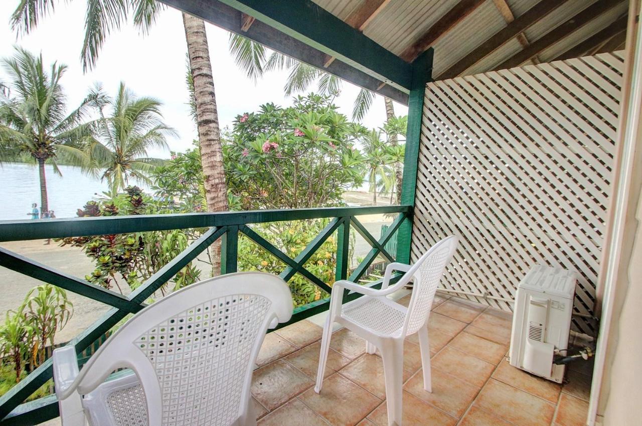 Gizo Hotel Exterior photo