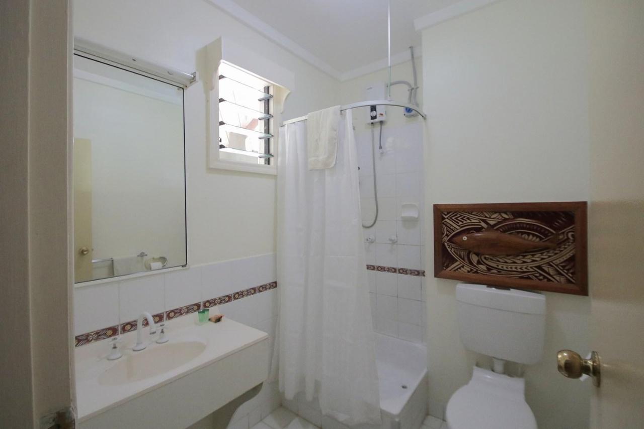 Gizo Hotel Exterior photo
